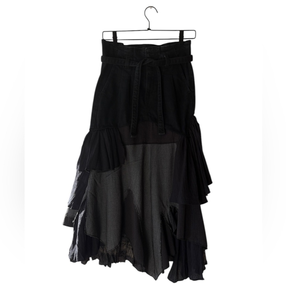 Asymmetrical ruffled teired skirt - Picture 2 of 16